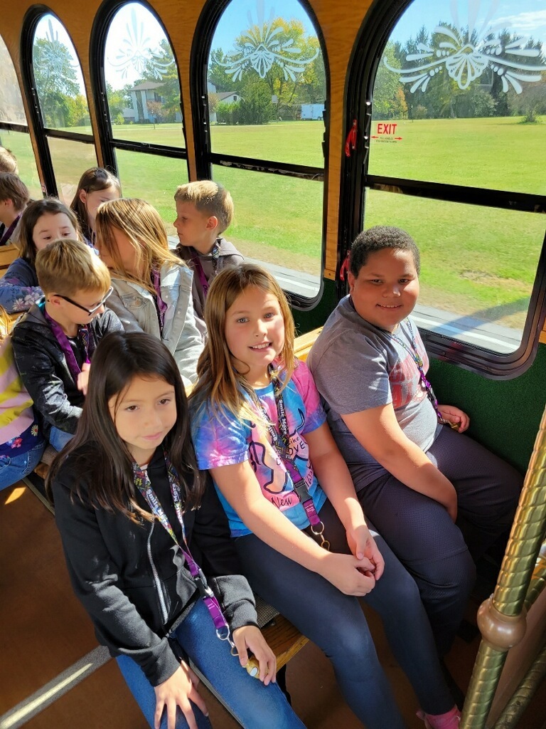 2nd and 3rd grade trolly ride